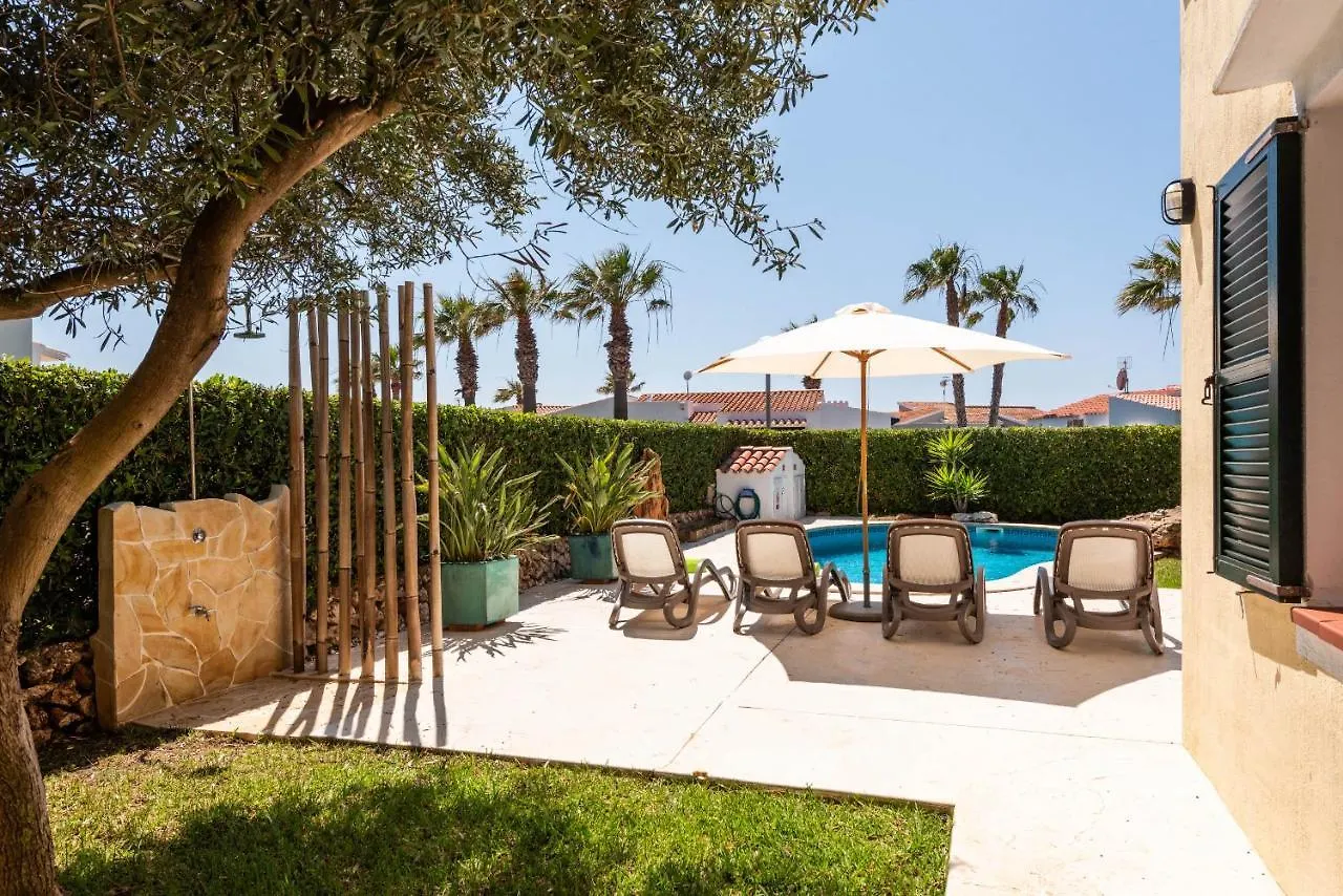 Villa Adrian, 3 Bedroom Villa, Calan Bosch 卡兰博希