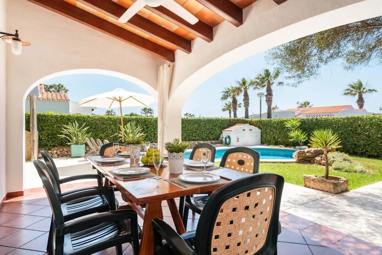 Villa Adrian, 3 Bedroom Villa, Calan Bosch 卡兰博希